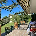 Santana Otel 4*