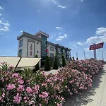 Otel Santana