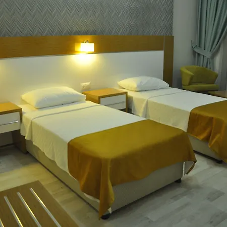 فندق Santana ألتينولوك